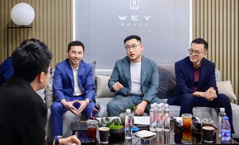 侯丽霞到义津镇开展“四下基层”活动